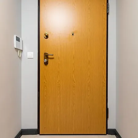 New Luxury & Bright 2 Bedroom Appartement Plovdiv