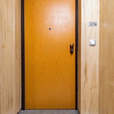 Appartement New Luxury & Bright 2 Bedroom *