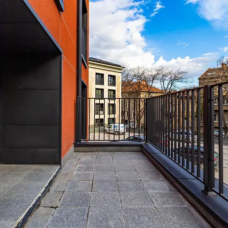 Appartement New Luxury & Bright 2 Bedroom Plovdiv
